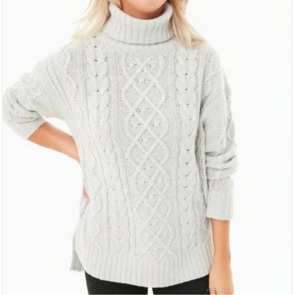 Tuckernuck Wool Blend Cable Knit Silver Grey Sweater